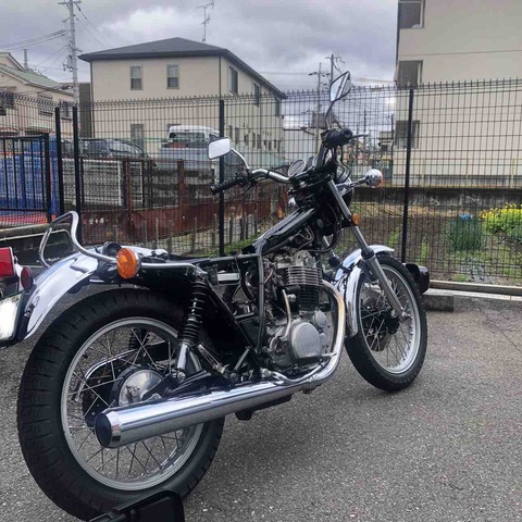 SR400 エアクリーナー