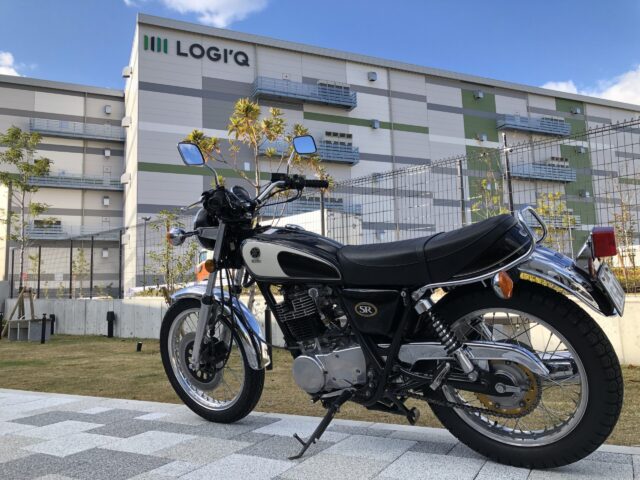 SR400